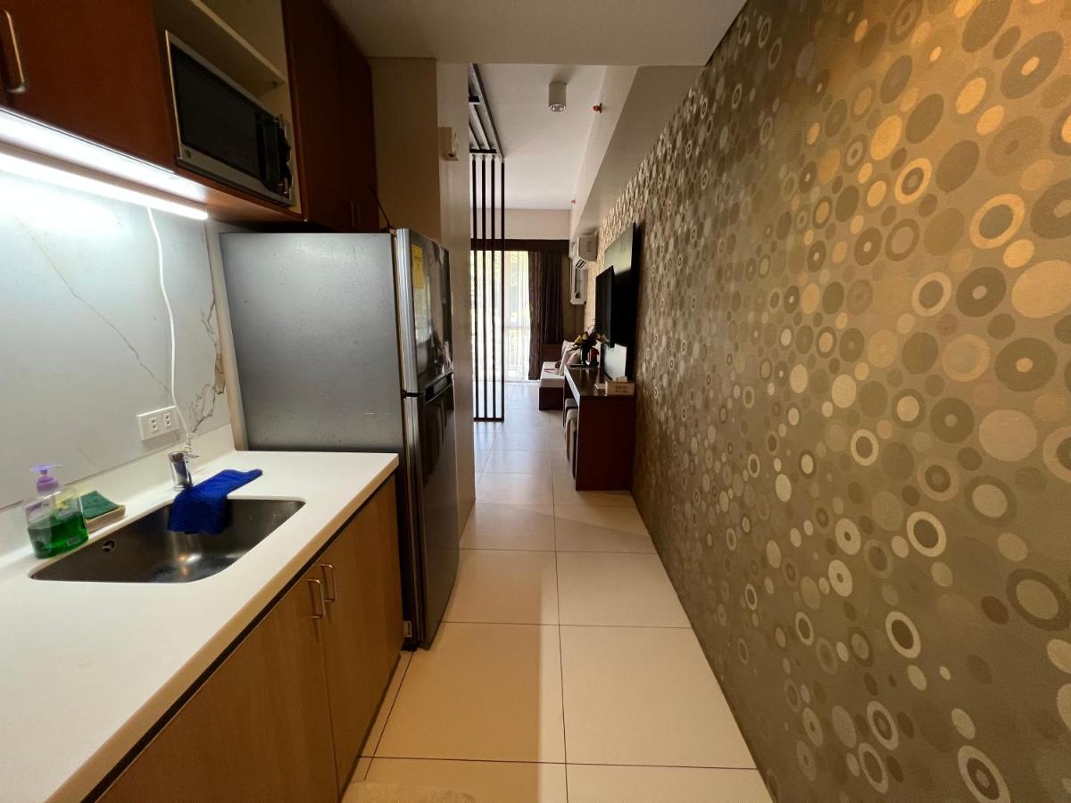 Bonel Condo At Pico De Loro Cutad Kültér fotó